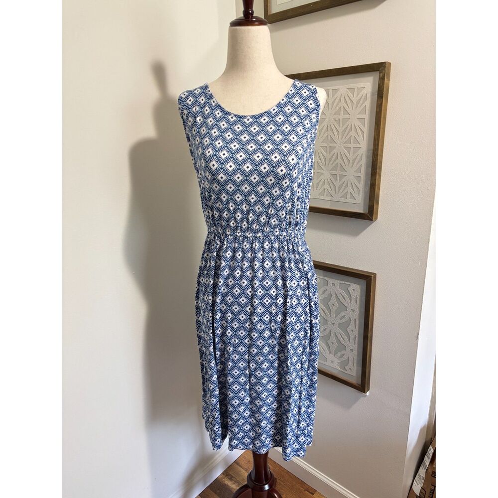 Old Navy Blue White Geometric Maxi Dress Boho Racerback Stretch M Preppy Coastal